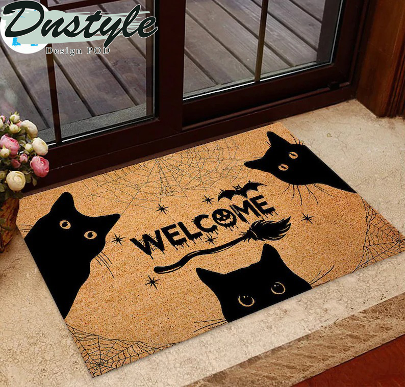 Black cat welcome doormat