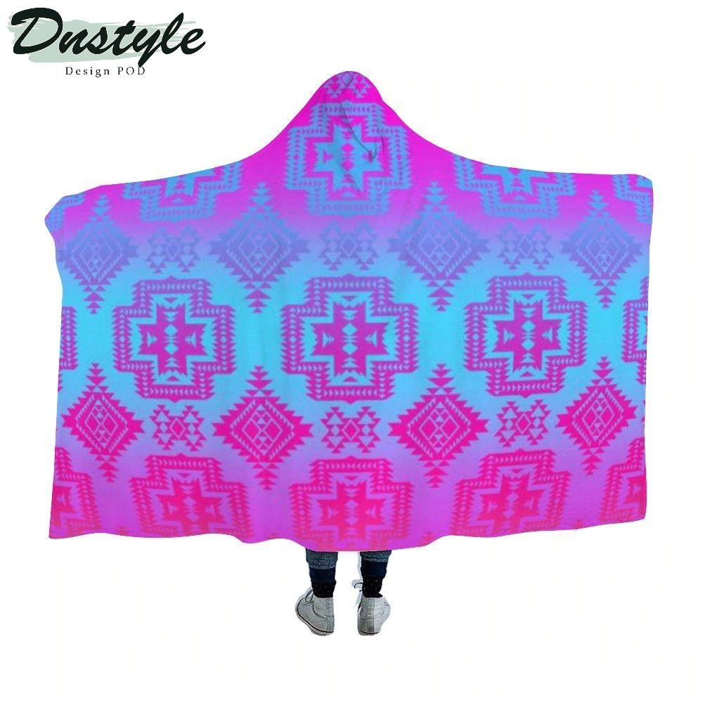 Pretty Meschica Maze Hooded Blanket