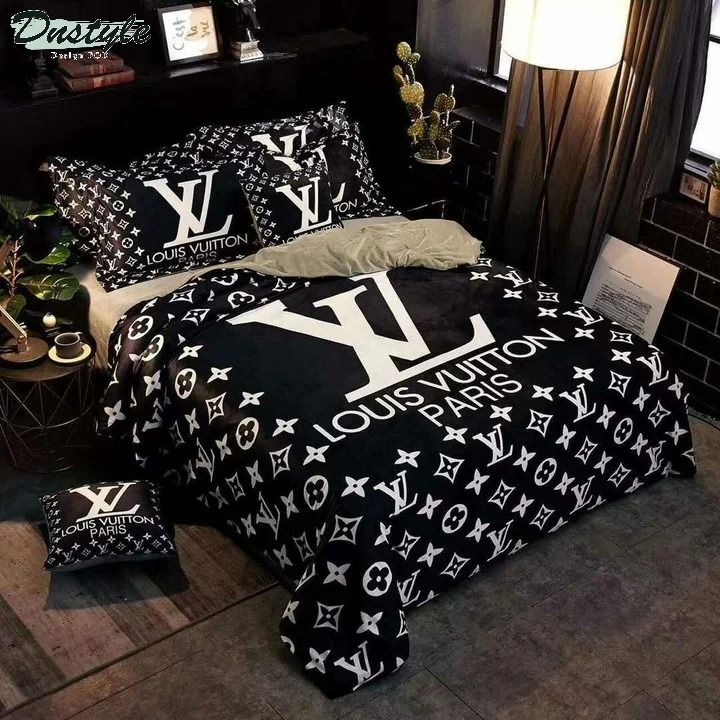 Louis Vuitton 18 bedding set #1 (duvet cover & pillowcases)