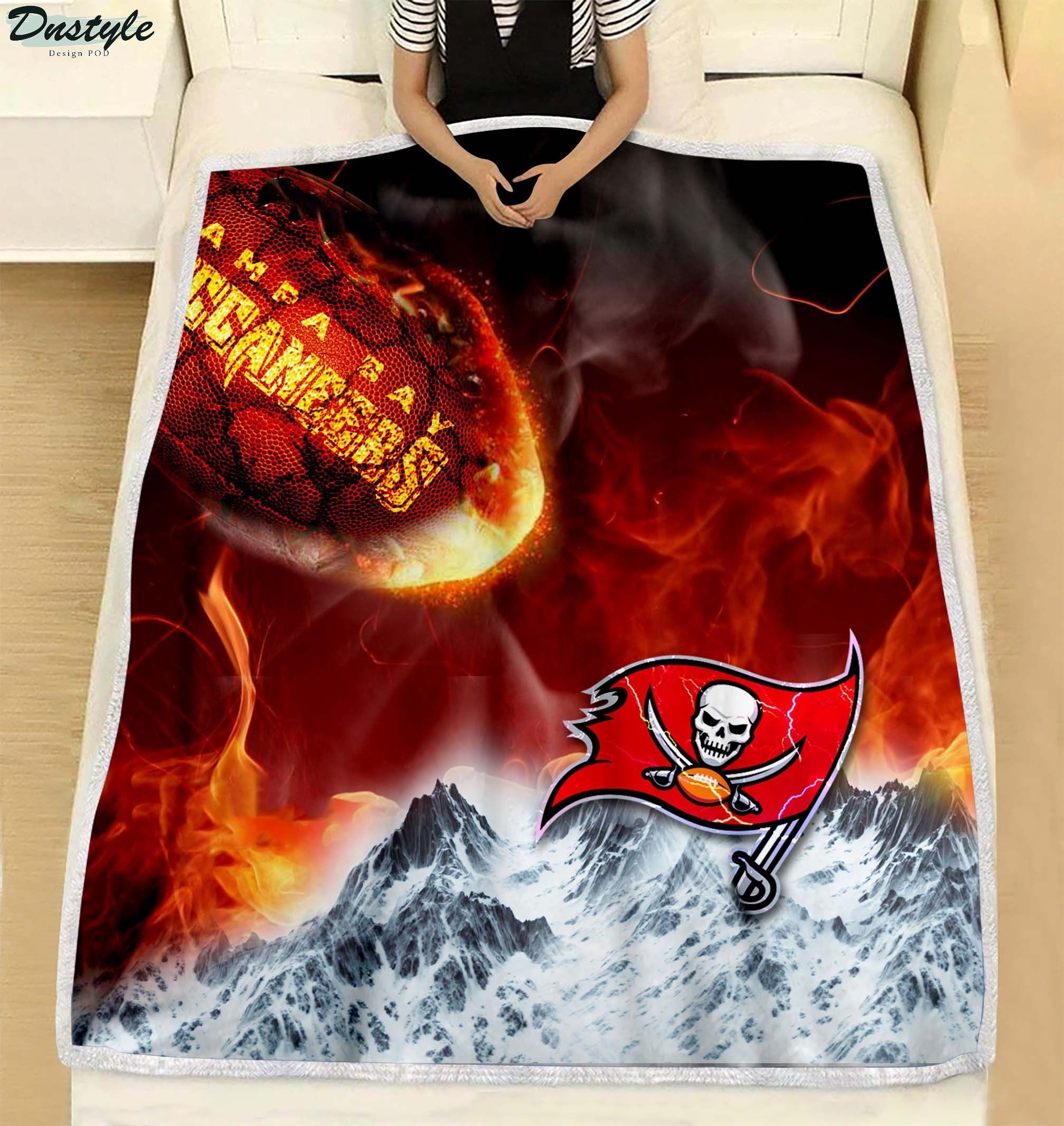 NFL Tampa Bay Buccaneers Break Out To Rise Up Blanket