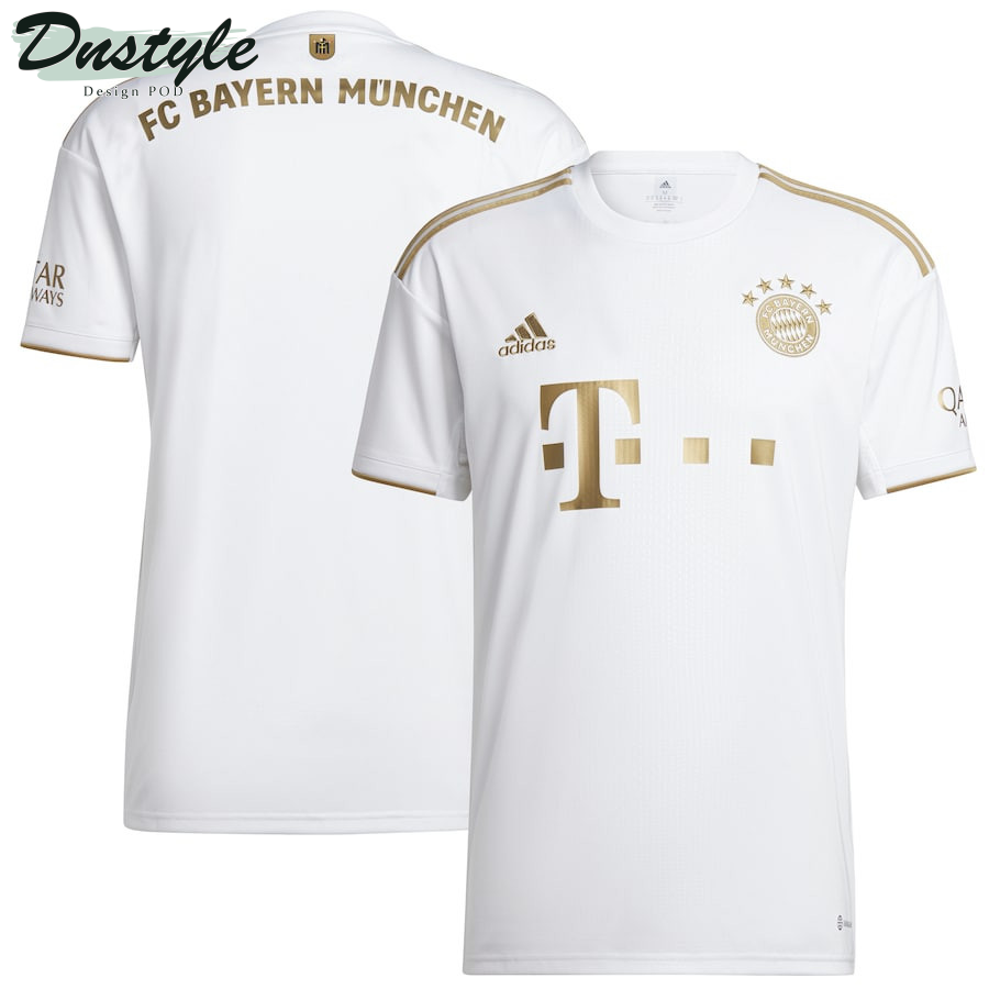 Bayern Munich Youth 2022/23 Away Player Jersey - White