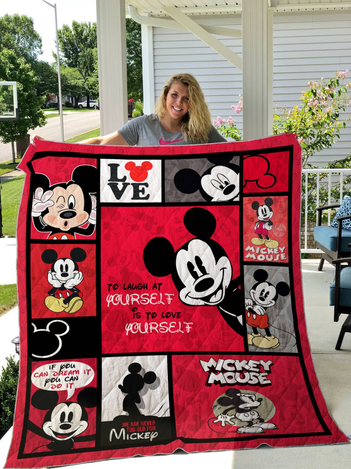 Mickey Mouse To Laught At Yourself Is To Love Yourself Quilt Blanket